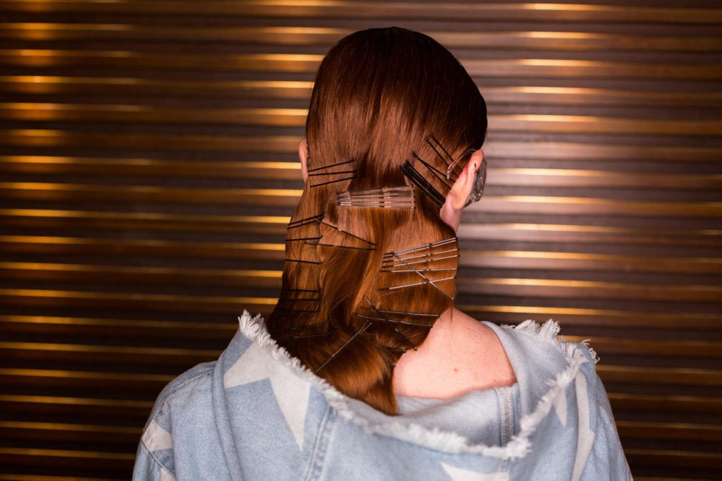 Belo Horizonte_MG, 26 de setembro de 2017fotos da produção do salão tifs para desfile no patio savassibackstage da produção tifs alamedamodelos com maquiagem e penteado feitos no salaoFotos: Hugo Cordeiro